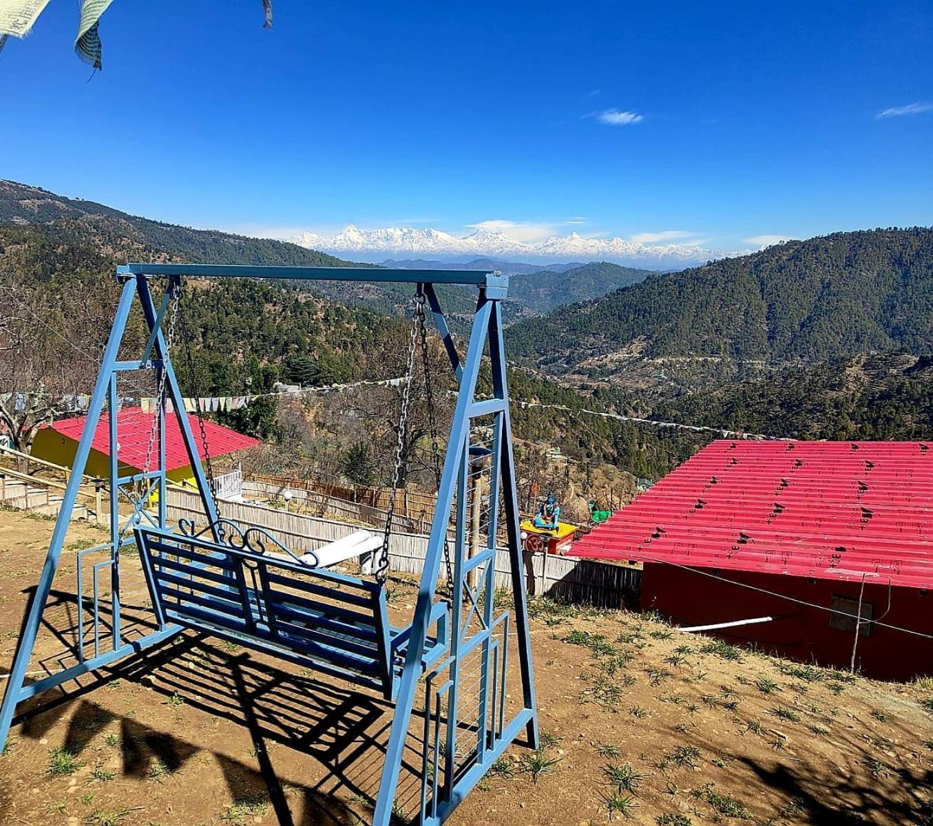 The Pahadi Nest Mukteshwar Hotel Buitenkant foto
